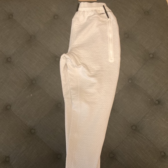 Men’s Nike White Tech Pack Sweatpants - Picture 6 of 8